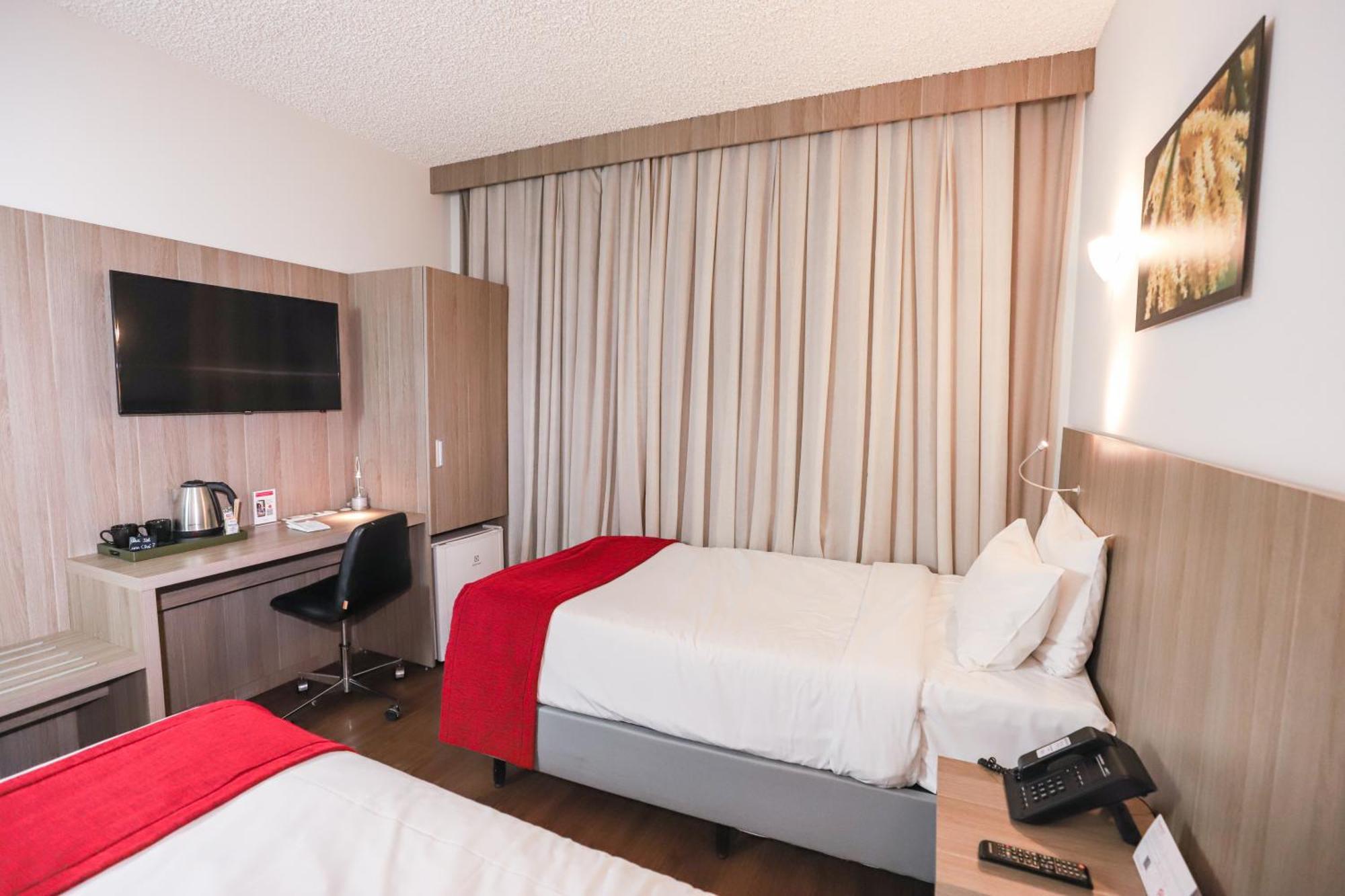 Hotel Ramada By Wyndham Campinas Viracopos Exteriér fotografie